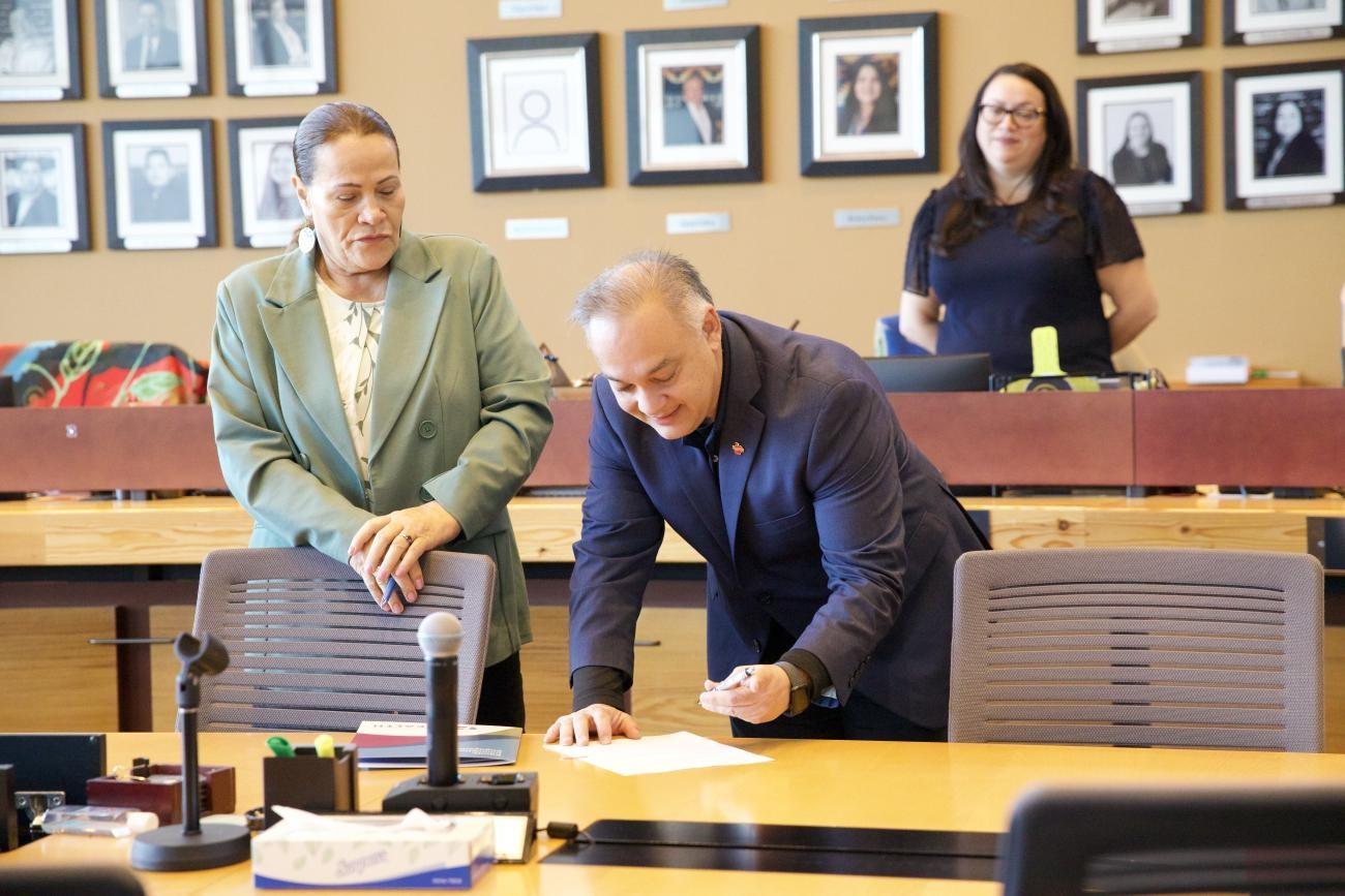 DOH and Tulalip Tribe sign historic Tribal-specific data sharing agreement